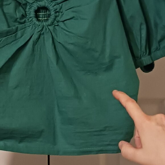 #95 3/$18 - Sim & Sam Green Short Sleeve Top Size L - Picture 7 of 8